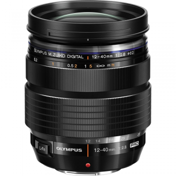 Olympus M.ZUIKO DIGITAL ED 12-40mm 1:2.8 PRO schwarz (inkl. Sonnenblende)