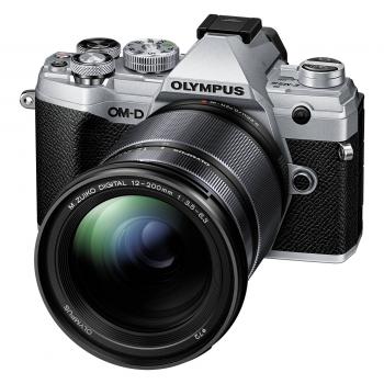 Olympus OM-D E-M5 Mark III Kit silber + 12-200 mm