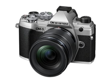OM SYSTEM OM-5 mark II 12-45 mm F4 PRO silber oder schwarz