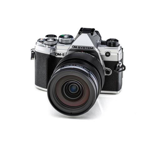 OM SYSTEM OM-5+2,8/12-40mm PRO II silber Kamerakit