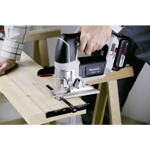 Panasonic EY 4550 XT32 Akku-Stichsäge im Systainer