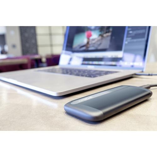 Crucial portable SSD X8 1TB USB 3.2 Type-C