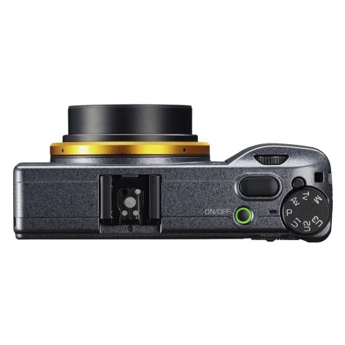 Ricoh GR III Street Edition + Ersatzakku DB110 + Tasche GC-9